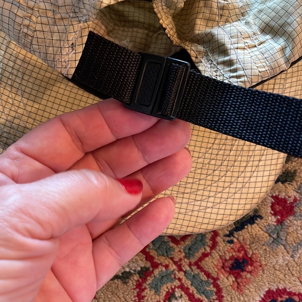 Hat - Picture 4 of 4